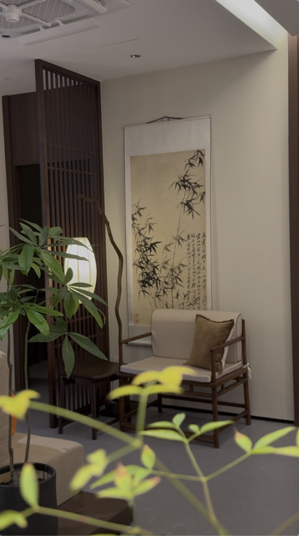 YL Healthcare Therapy treatment room